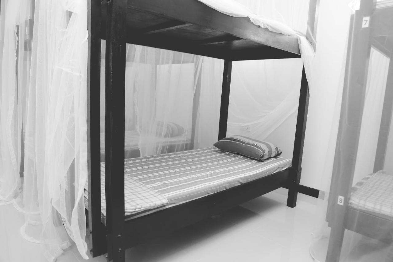 Hikka Surf Hostel 히카두와 외부 사진